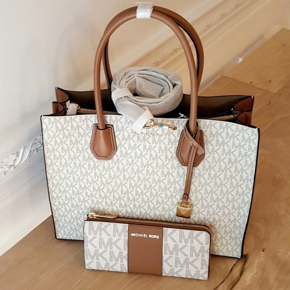 NWT Michael Kors Mercer & Wallet - Picture 5 of 8